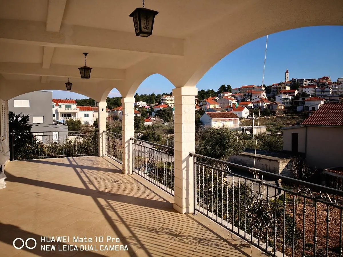 Apartments Blaz Seget Vranjica Croatie