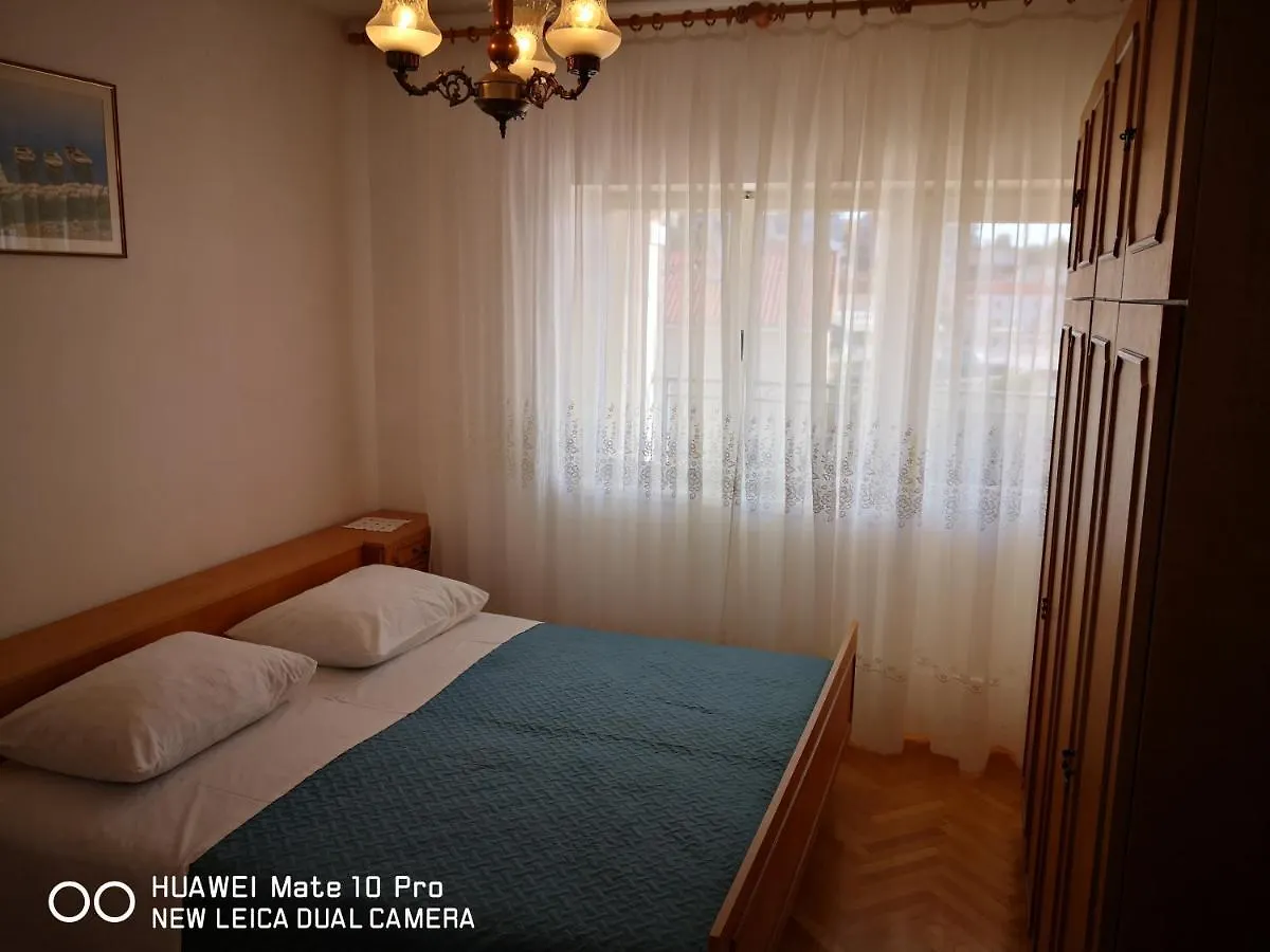 Apartments Blaz Seget Vranjica